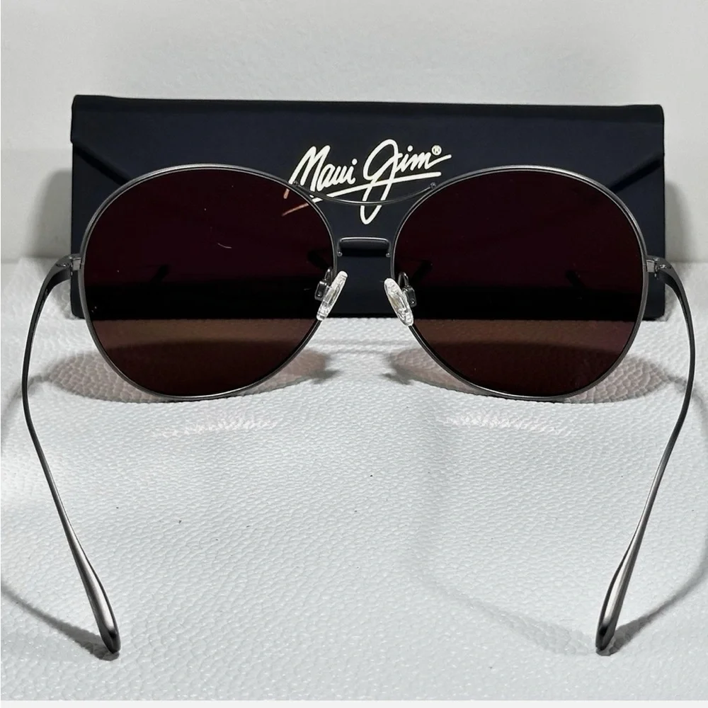 NWOT Maui Jim Opihi Purple Mirrored Polarized Titanium 